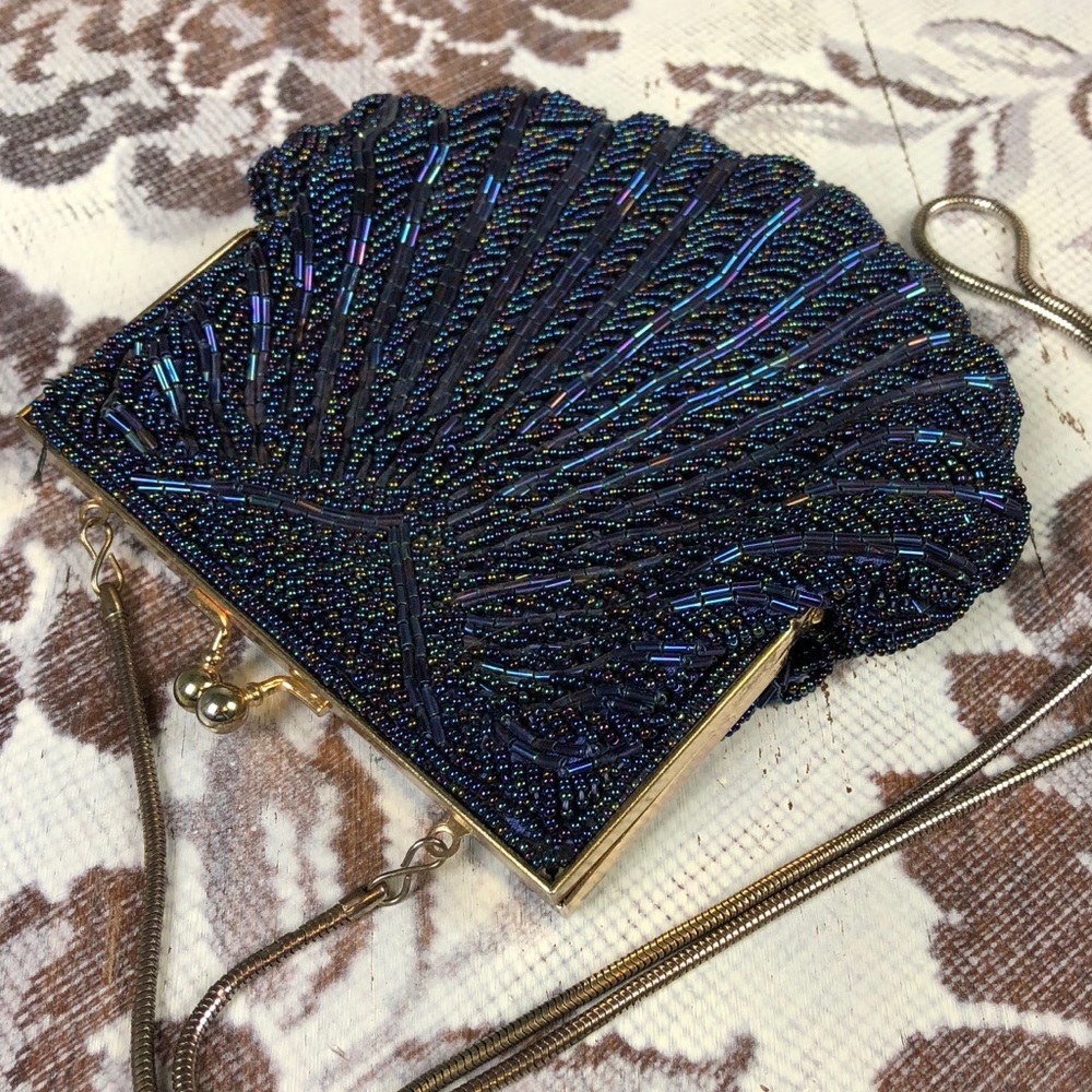 Vintage Beaded Scalloped Clamshell Evening Bag